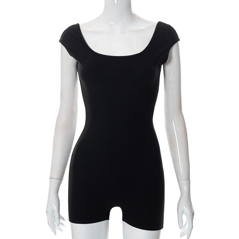 Kurzärmliger, rückenfreier kurzer Strampler