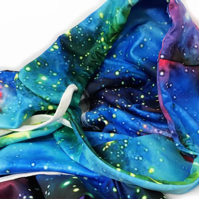 Mehrfarbiger Kapuzenpullover mit 3D-Weltraumgalaxie-Aufdruck