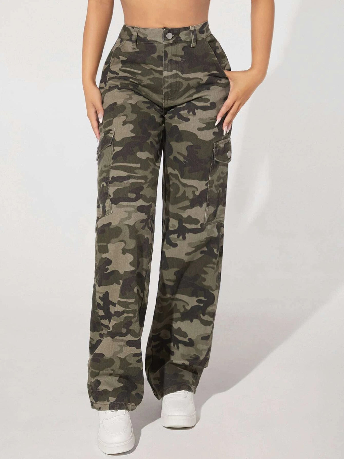 Camo Print Flap Pocket Side High Waist Cargo Jeans