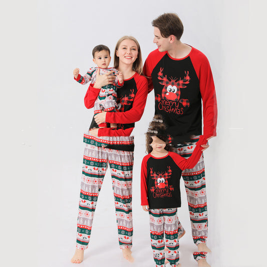 Baby-Rentier-bedrucktes, weihnachtliches, passendes Pyjama-Set für die ganze Familie