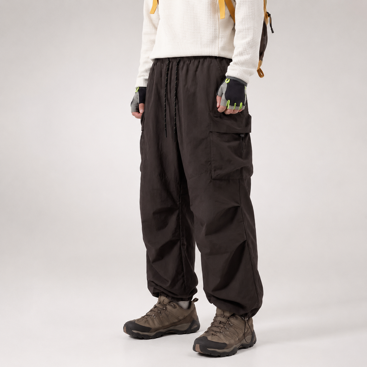 Lightweight Baggy Cargo Parachute Pants With Elastic Waist