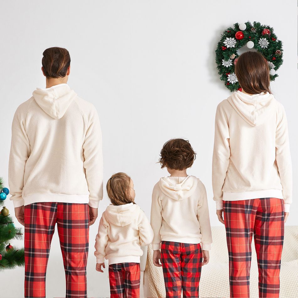 Ensemble de pyjamas assortis pour la famille de Noël imprimés en 3D avec élans