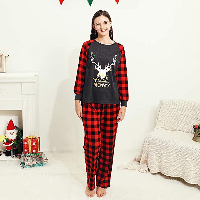 Ensemble de pyjama assorti pour la famille imprimé élan joyeux Noël