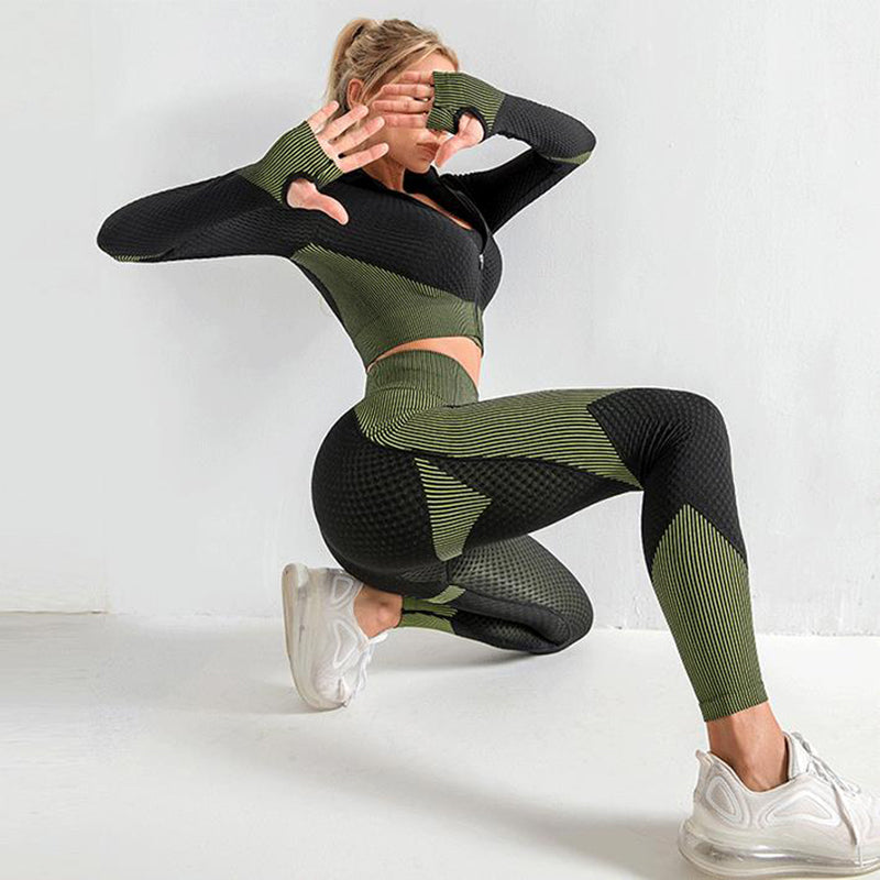 Ensemble de vêtements de sport 3 pièces avec haut court, soutien-gorge et leggings sans couture