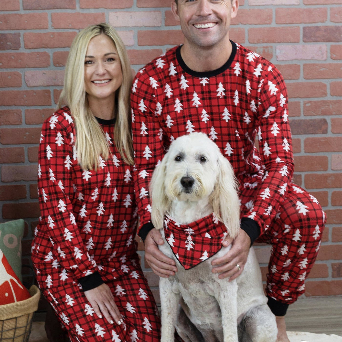 Ensemble de pyjama assorti familial imprimé à motif d'arbre de Noël