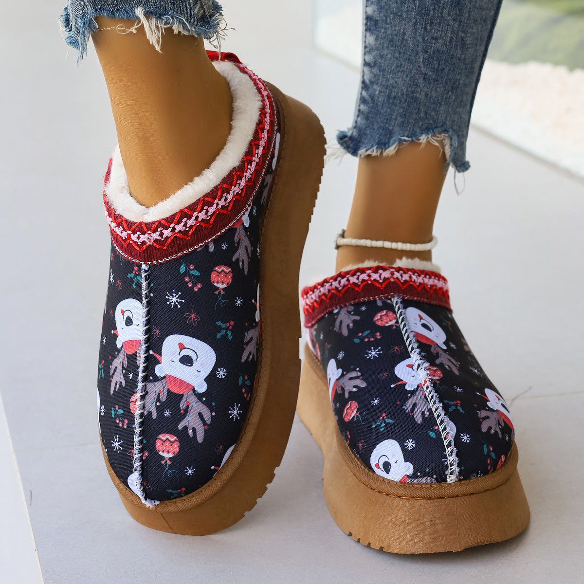 Christmas Cartoon Printed Plush Lined Shoes