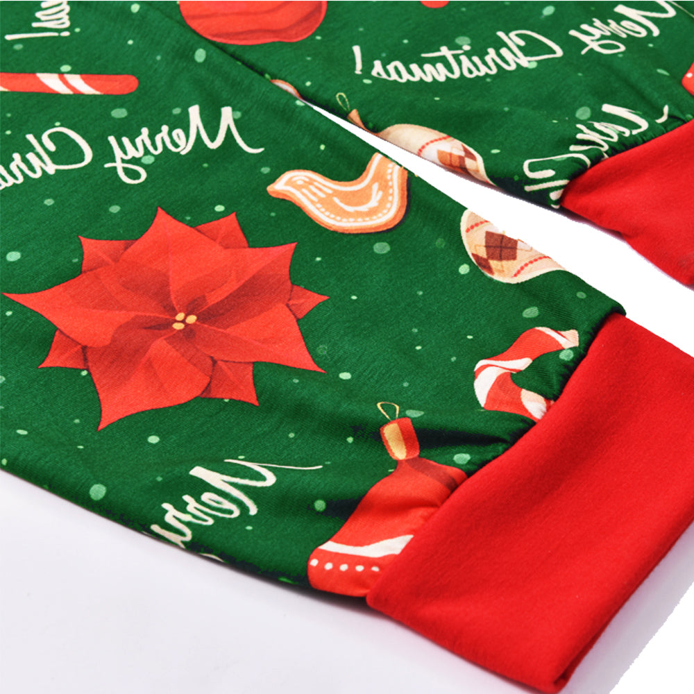 Passendes Familien-Pyjama-Set mit Weihnachtsbaum-Aufdruck