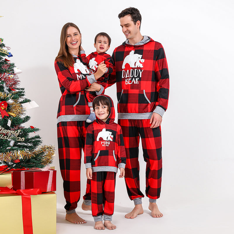 Ensemble de pyjama à capuche assorti pour la famille ours de Noël