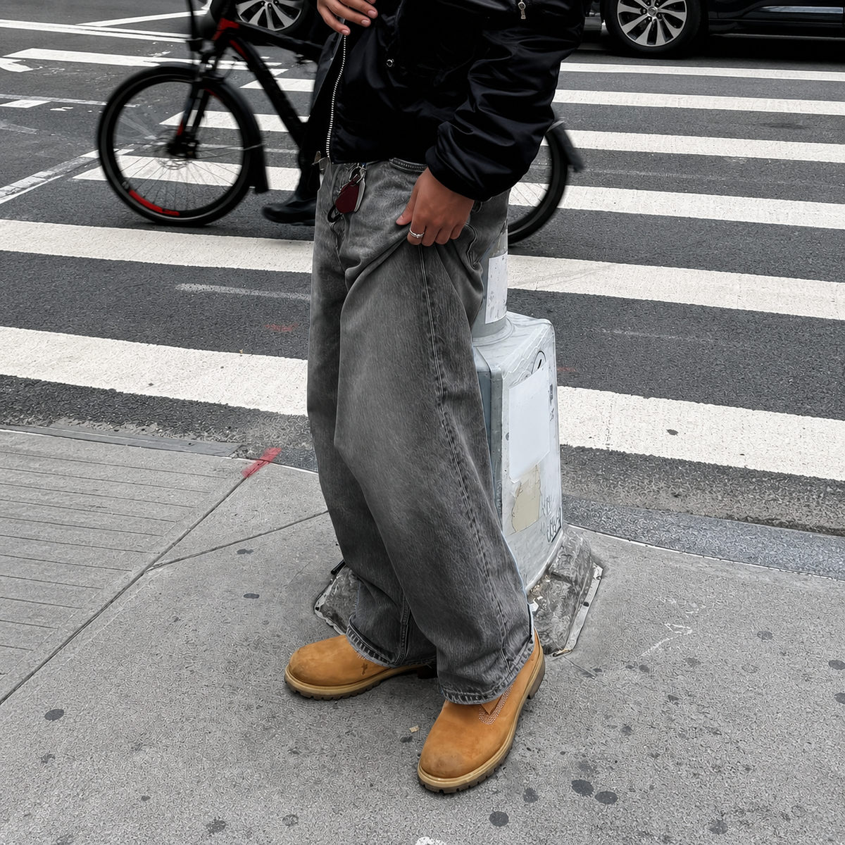 Versatile Loose Vintage Themed Denim Jeans For Men