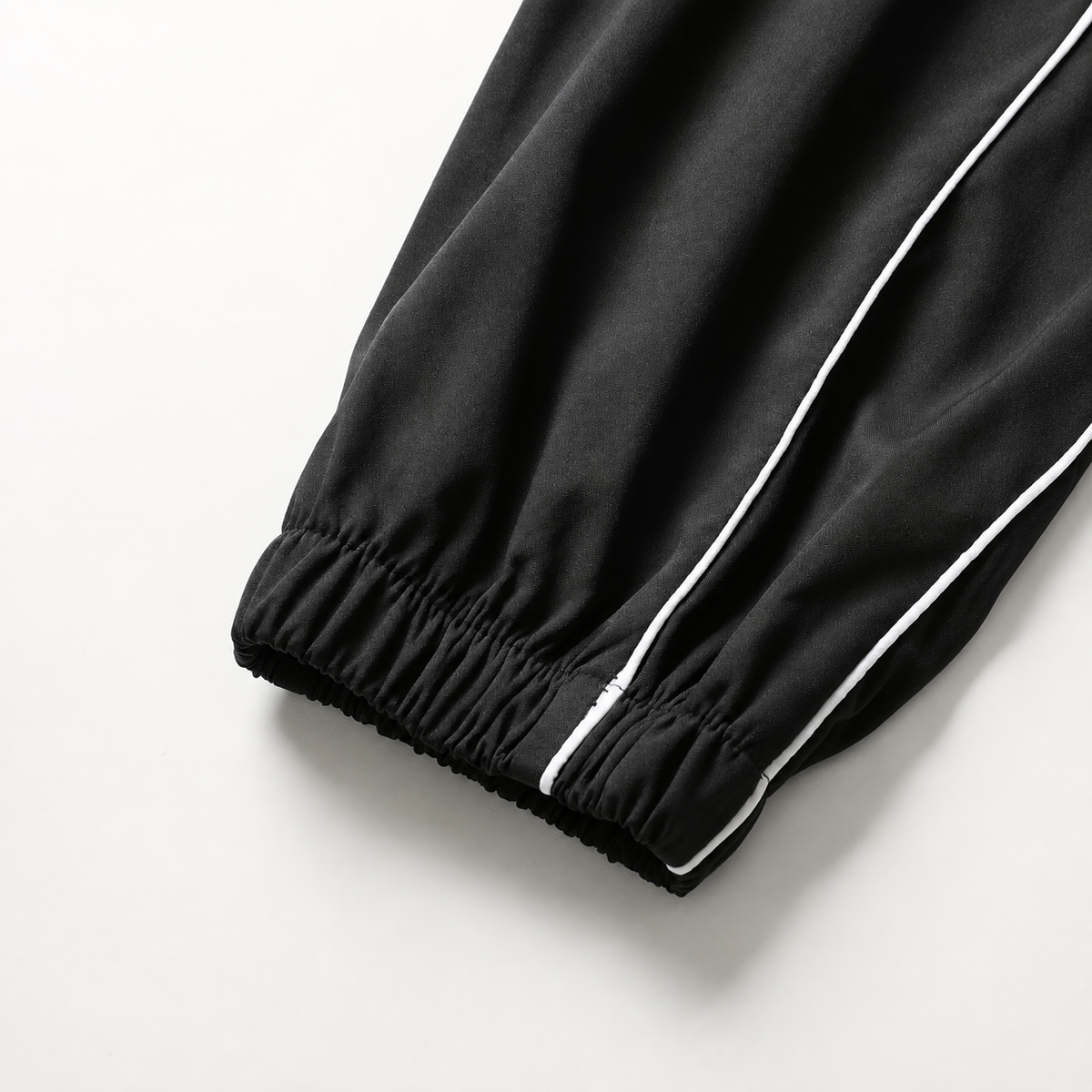 Reflective Stripe Jogger Pants With Elastic Cuffs For Men