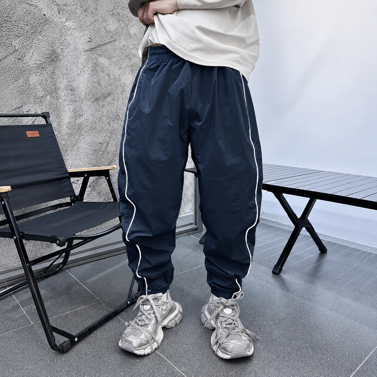 Reflective Stripe Jogger Pants With Elastic Cuffs For Men