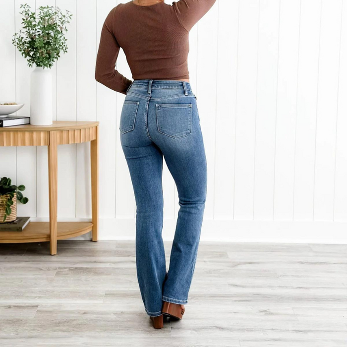 Judy Holy Grail Bauchkontrollierende Bootcut-Jeans