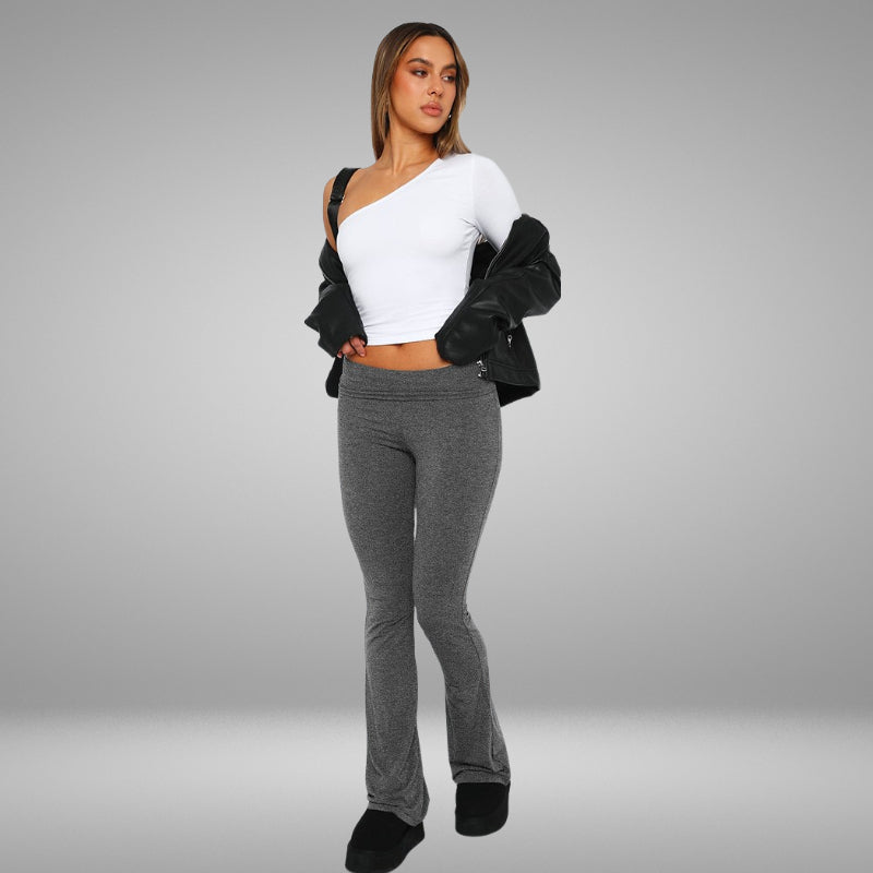 Pantalon douillet coupe slim à cloche