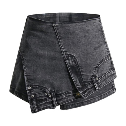 Modische asymmetrische Denim-Shorts