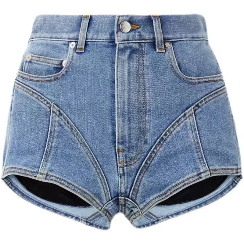 Short en jean patchwork à la mode