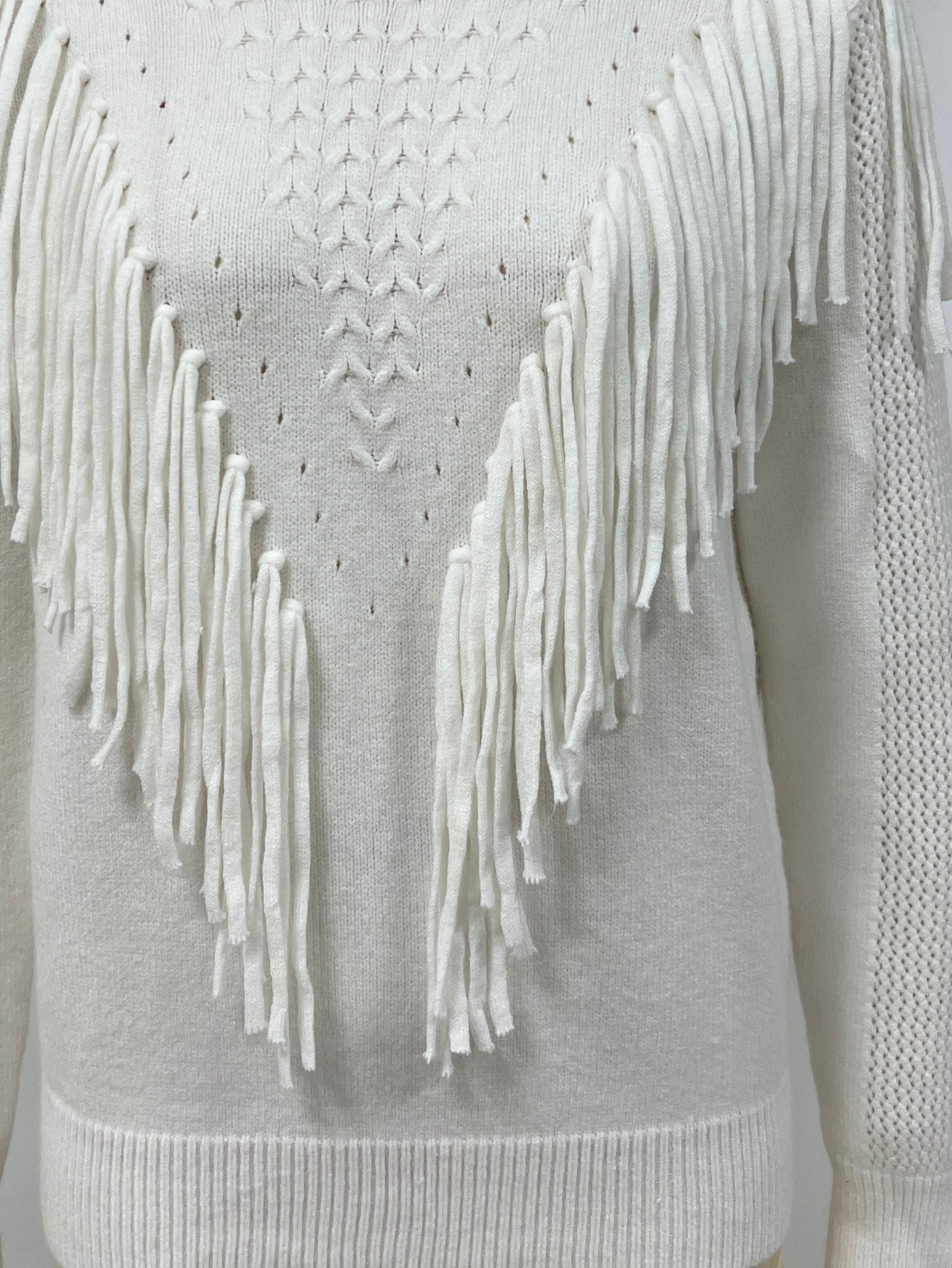 Fashionable Tassel Fringe Knit Pullover Sweater