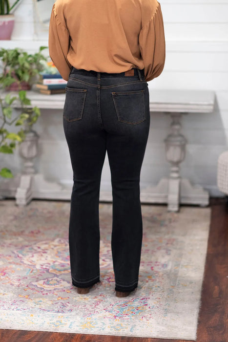 Judy – Bootcut-Jeans mit erhöhtem Bund