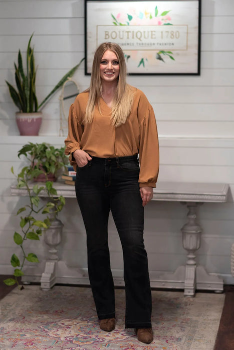 Judy – Bootcut-Jeans mit erhöhtem Bund