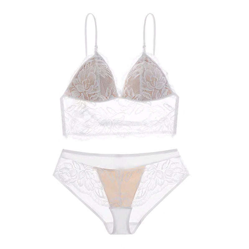 Ensemble soutien-gorge et culotte en dentelle brodée à fines bretelles fines