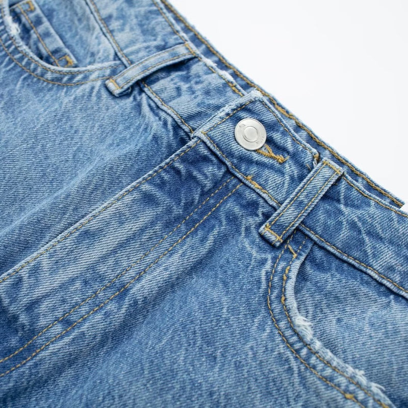 Jeans mit entspannter Elastizität und geradem Schnitt