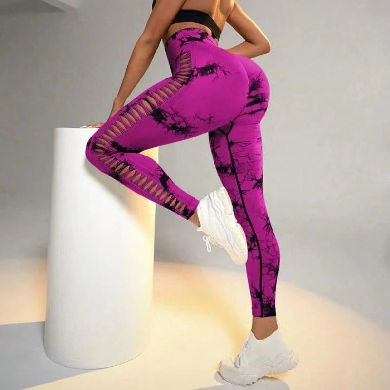 Stilvolle nahtlose Leggings mit hohlem Tie-Dye-Print