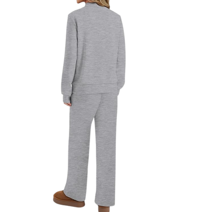 Two Piece Matching Travel Outfit With Comfortable Top And Loose Fit Pants For Women
