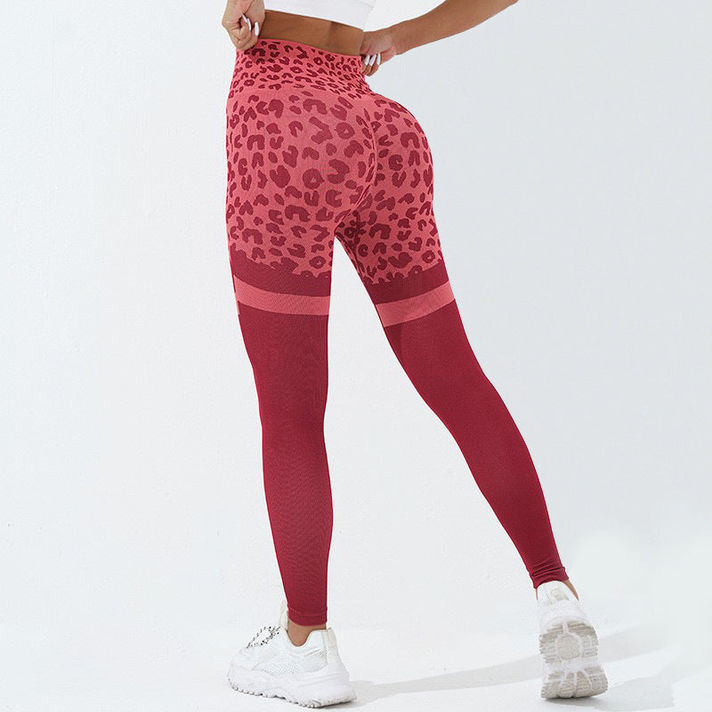 Elastische, nahtlose Leggings mit Leopardenmuster-Print 