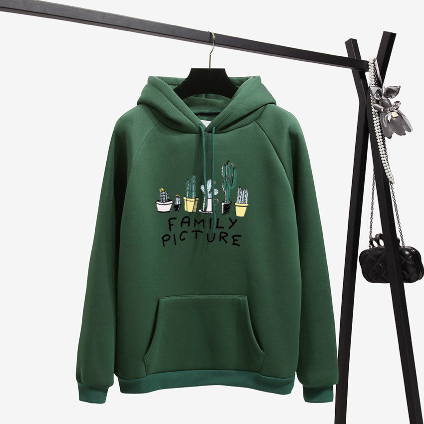 Lässiger Pullover-Hoodie mit Familienbild-Aufdruck