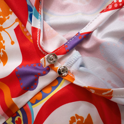 Eleganter, rückenfreier, ärmelloser bedruckter Strampler